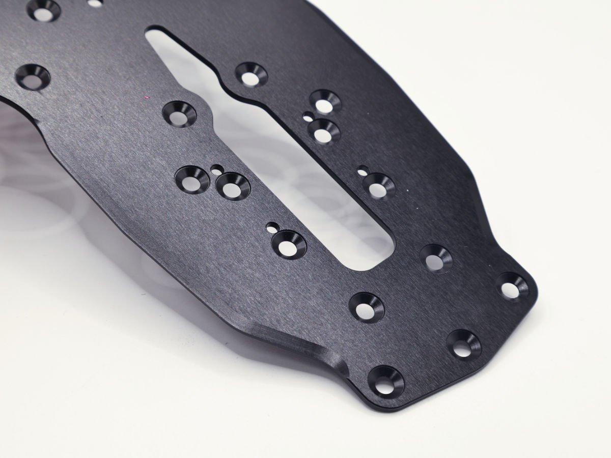 Details Lightweight Aluminium Chassis - Xray X4 '24 - '25 Compatible (1.5mm)